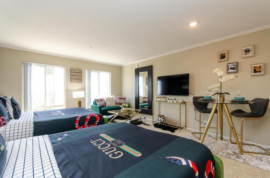 Savana Spectacular Loft Apartment Los Angeles Luaran gambar